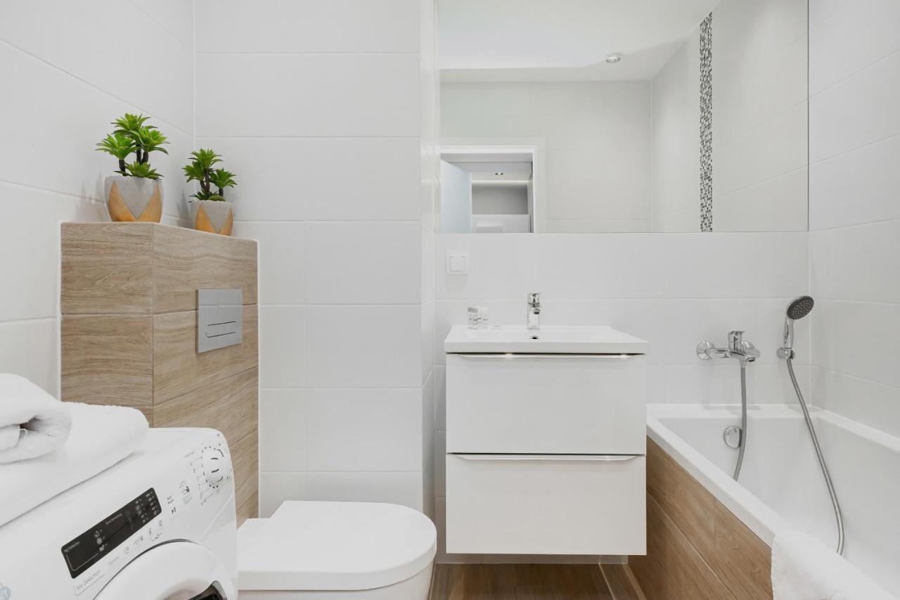 Apartments Parks Of Warsaw By Noclegi Renters 外观 照片